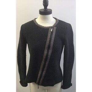 Womans Skies Are Blue Size M Sweater